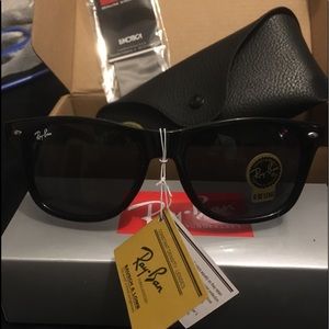 Ray bans wayfarer